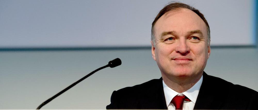 Der Vorstandsvorsitzende der ProSiebenSat1 Media AG, Thomas Ebeling, sieht eine "Kernzielgruppe" von ein bisschen fettleibigen und ein bisschen armen Zuschauern.