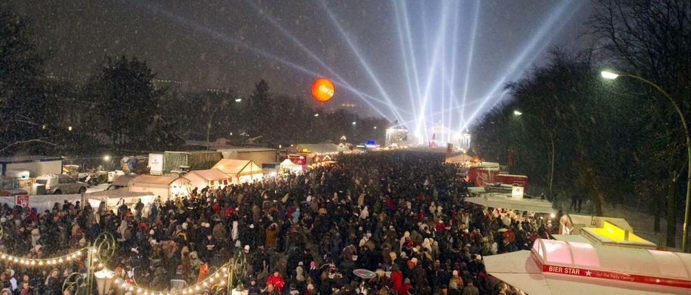 Die Silvestermeile in Berlin. Jetzt erstmals mit "Women’s Safety Area".