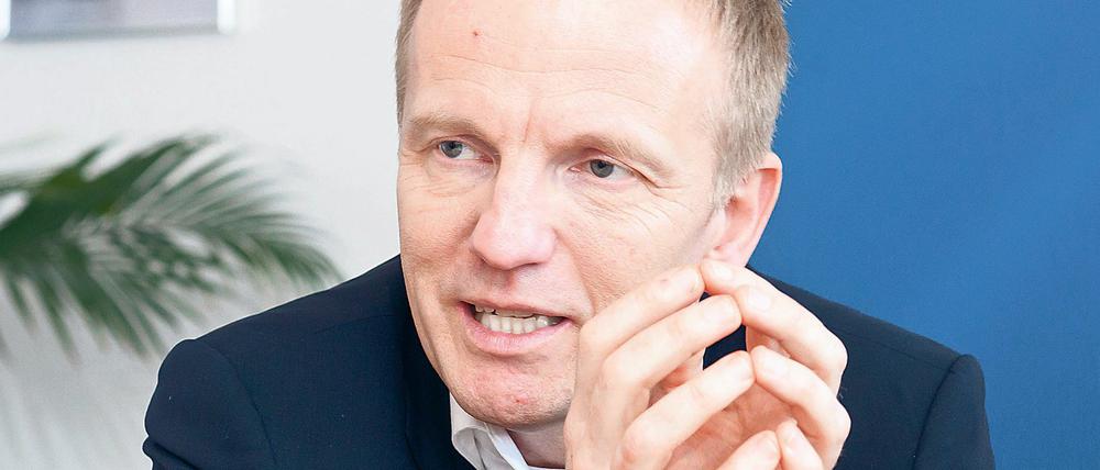 Bis 2006 hat Roland Baar bei Volkswagen gearbeitet, unter anderem als Entwickler von Dieselmotoren.