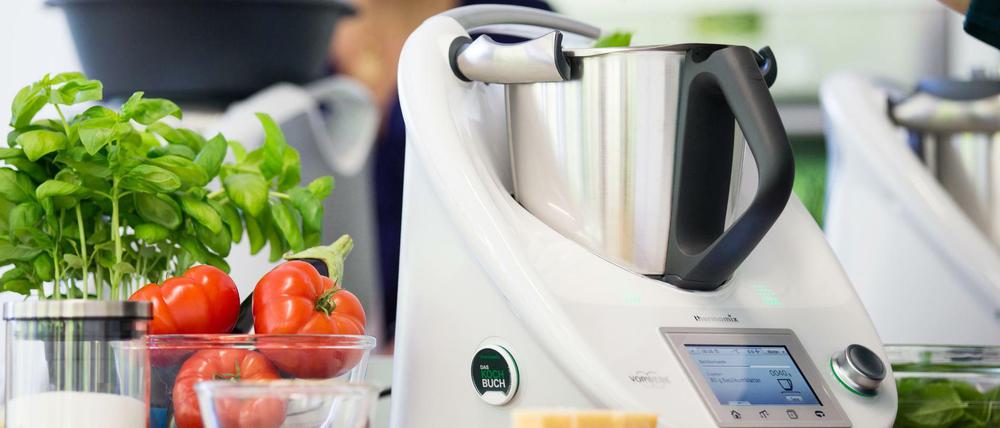 Wegen einer gesunkenen Nachfrage in Europa soll die Küchenmaschine Thermomix nicht länger am Sitz des Unternehmens Vorwerk in Wuppertal gefertigt werden.