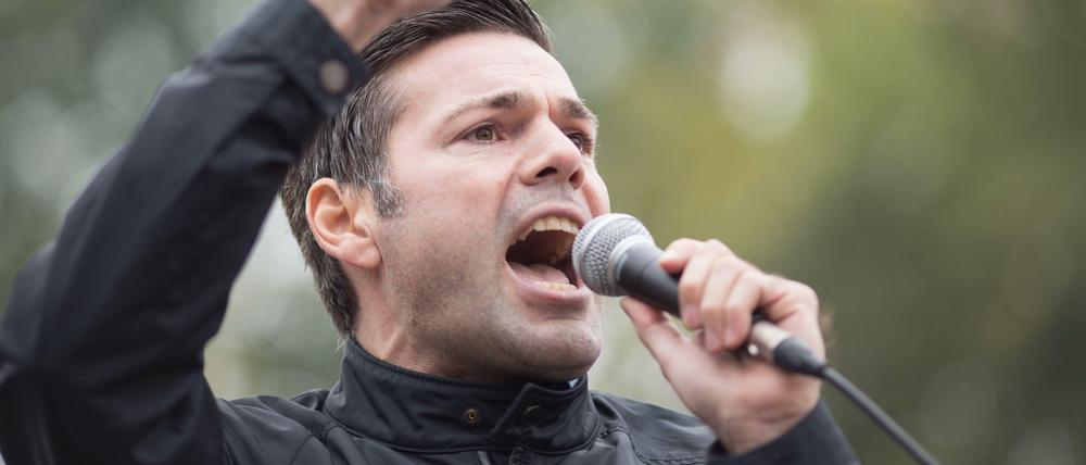 Ken Jebsen als Redner.