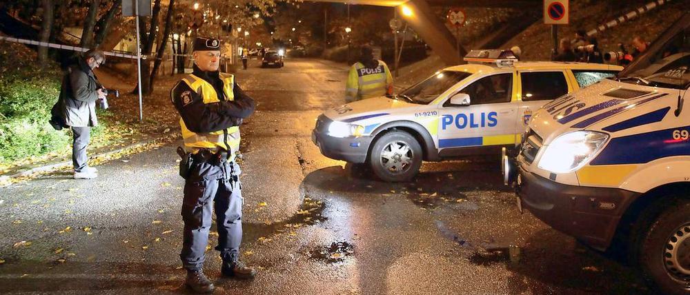 Am Tatort in Malmö: Schwedens Polizei kommt bei den Ermittlungen gegen den Heckenschützen nicht wirklich weiter.