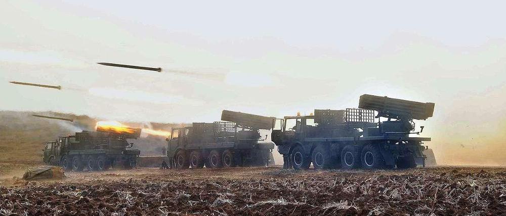 Nordkorea droht den USA und Südkorea mit einem Atomangriff. Erst im Februar veröffentlichte eine nordkoreanische Nachrichtenagentur dieses Foto einer Militärübung.