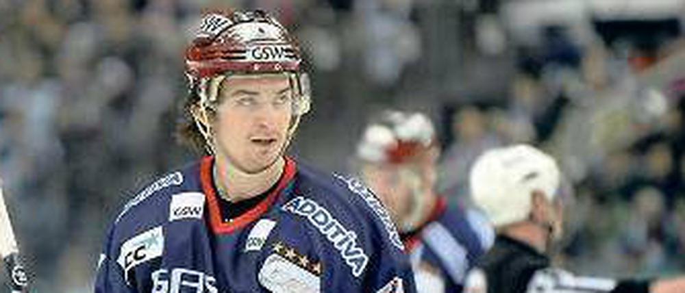 Jetzt Ice Tiger statt Eisbär. Daniel Weiß.