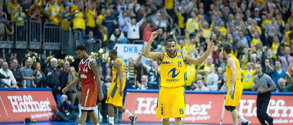 Oldenburg, Oldenburg, wir fahren nach Oldenburg! Alba Berlin zog gegen Bayern München in das Pokal-Top-Four ein.