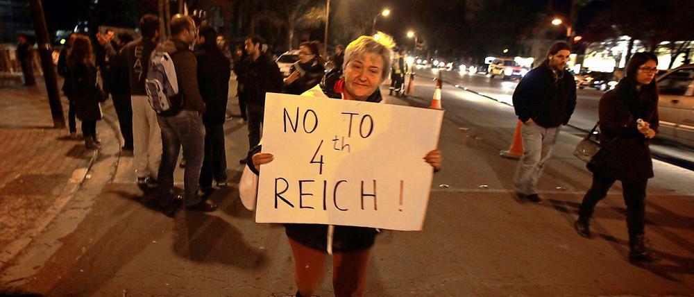 Russische Demonstrantin auf Zypern.