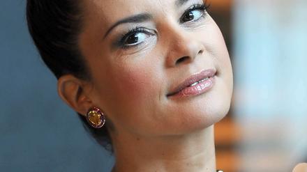 Gitta Saxx kann sich jetzt wieder ganz den schönen Dingen widmen - Schmuck zum Beispiel.