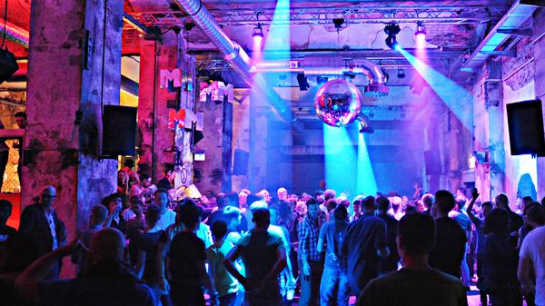 Das SchwuZ (SchwulenZentrum) in der Rollbergstraße in Neukölln.