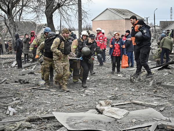 Bei der heftigsten russischen Angriffswelle der vergangenen Monate gab es viele Opfer.