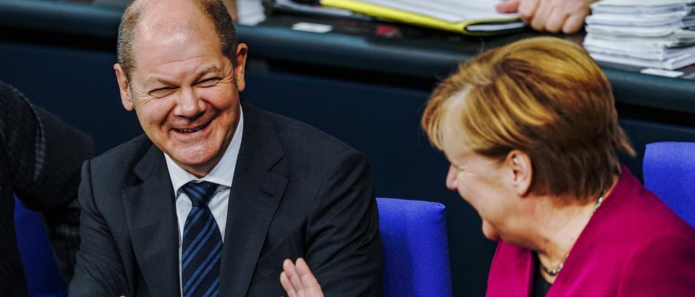 Erfahrung mit der Groko. In der letzten Amtszeit von Kanzlerin Angela Merkel (CDU) war Olaf Scholz (SPD) Finanzminister. 