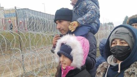 Die Familie von Sirwan C. bei der Flucht über Belarus und Polen in die EU.
