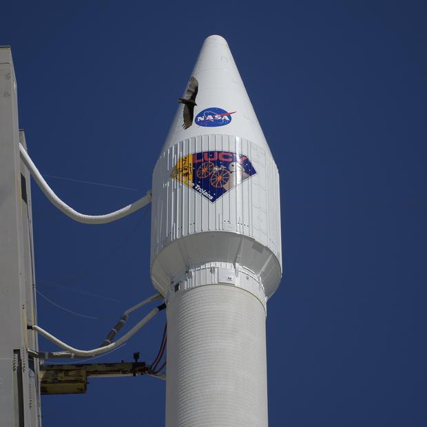 Eine Atlas-V-Rakete der United Launch Alliance mit der Raumsonde „Lucy“ an Bord auf dem Weltraumbahnhof Cape Canaveral. 