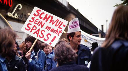 Eine Demo in den 1970er Jahren aus dem Dokumentarfilm „Mein wunderbares West-Berlin“ von Jochen Hick. 