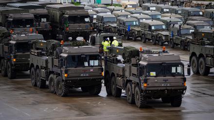 Die «7th Light Mechanised Brigade», auch bekannt als Desert Rats, bereitet sich auf ihre Reise nach Polen vor, um an der Übung «Steadfast Defender» teilzunehmen, dem größten Militärmanöver der Nato seit einer Generation. 