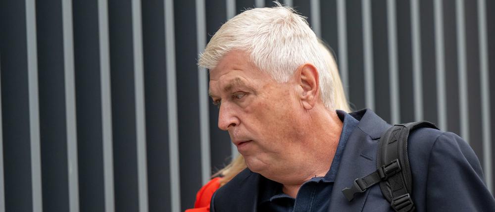 Wolfgang Hatz, ehemaliger Audi-Ingeneur, auf dem Weg zur Urteilsverkündung am 27. Juni.