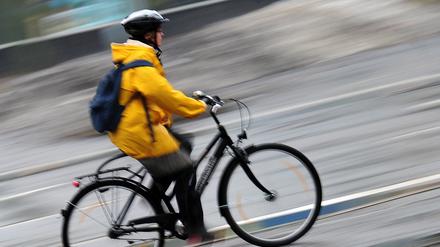 In anderen Ländern wie zum Beispiel in Neuseeland, Finnland oder Kanada gilt eine Helmpflicht für Radfahrer.