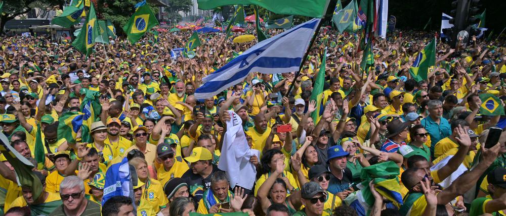 Zehntausende Bolsonaro-Unterstützer in Sao Paulo.