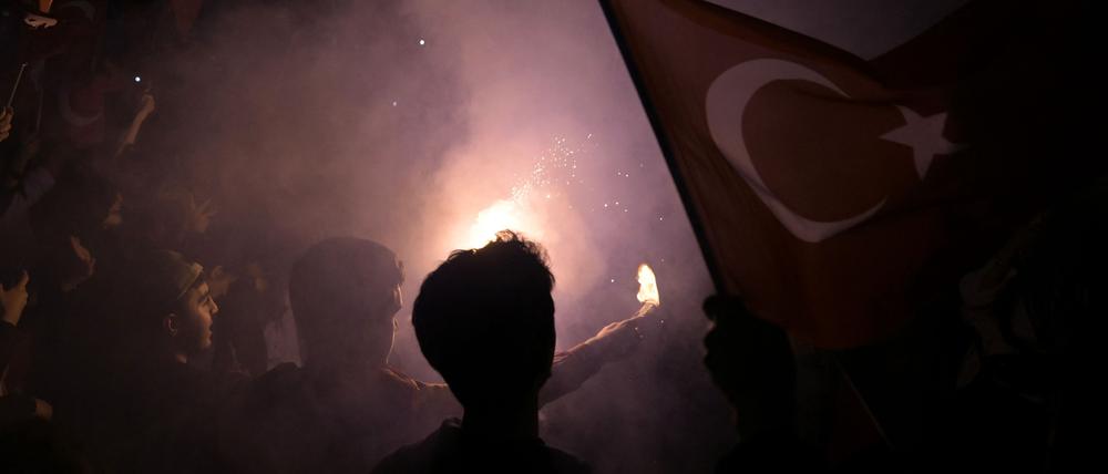 CHP-Anhänger feiern Wahlsieg