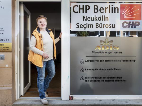 Tülin Hüner ist Wahlbeobachterin der CHP beim Konsulat.