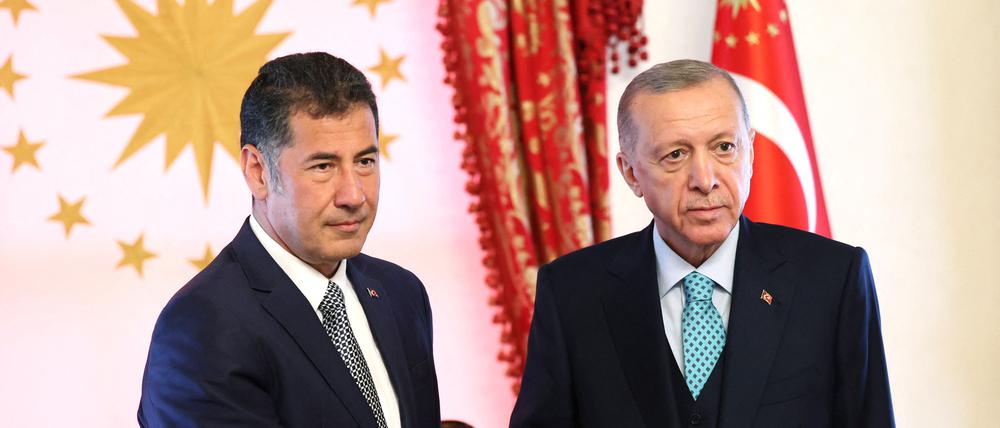 Recep Tayyip Erdogan und Sinan Ogan