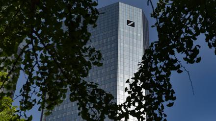 Der Deutsche Bank drohen durch die vielen Beschwerden nun Konsequenzen durch die Bafin.