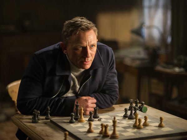 Wer ist mein Gegenspieler? Daniel Craig als James Bond in "Spectre". 