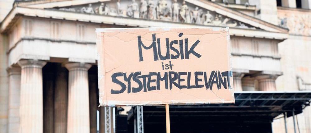  Kundgebung der Kreativen im Münchner Museumsviertel