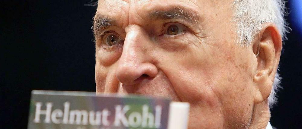 Helmut Kohl, bei der Präsentation des eigenen Buchs.