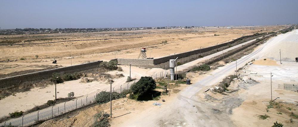 Die ägyptische Grenze in Rafah auf der Halbinsel Sinai.