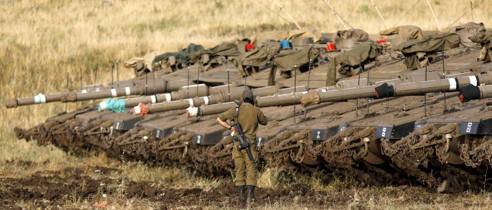 Israelische Panzer auf den von Israel besetzten Golanhöhen.