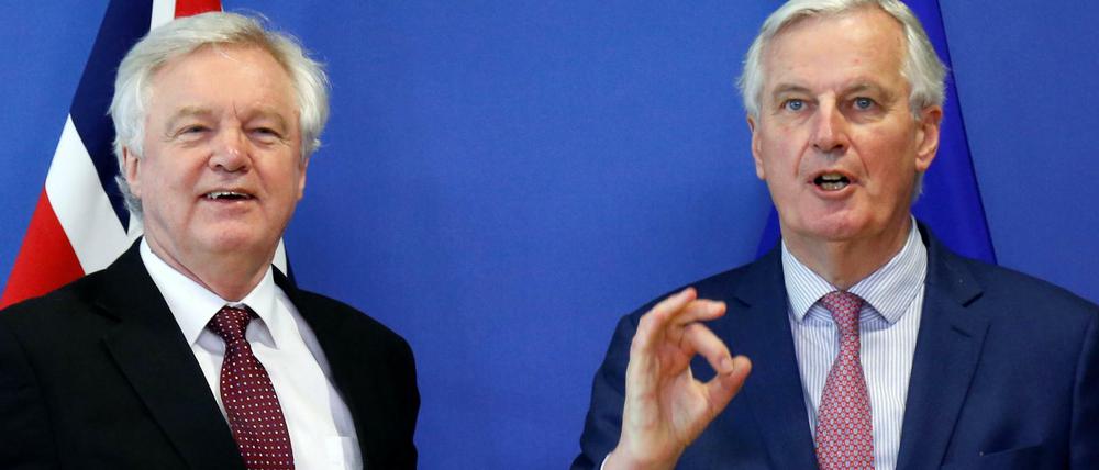Der britische Brexit-Minister David Davis und EU-Brexit-Unterhändler Michel Barnier