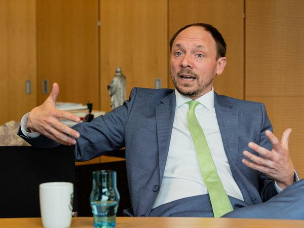 Der Ost-Beauftragte der Bundesregierung Marco Wanderwitz kritisiert radikale Ostdeutsche. 