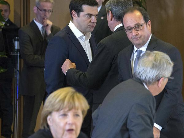 Alexis Tsipras, Francois Hollande, Angela Merkel in Brüssel.