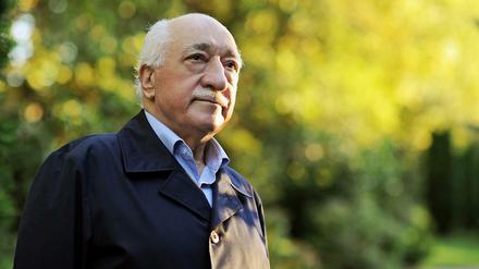 Die Türkei sieht in ihm den Drahtzieher des Putschversuches vor zwei Jahren: Fethullah Gülen. Er lebt heute in den USA.
