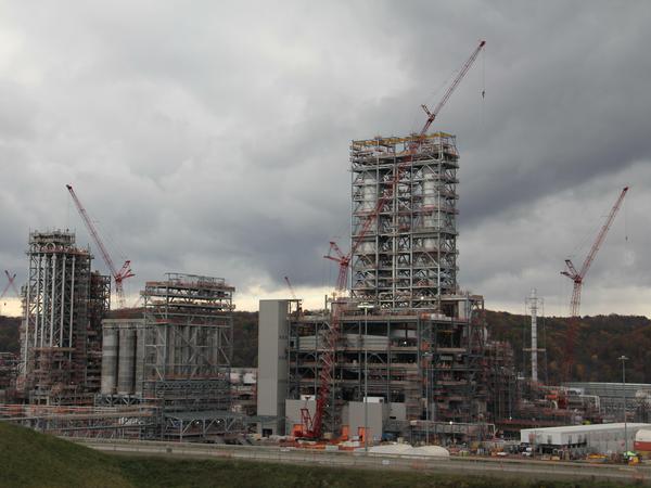 Die Baustelle der Shell Cracker Plant in Beaver County. Hier soll Frackinggas zu Plastik weiterverarbeitet werden. 35.000 Menschen arbeiten auf der gigantischen Baustelle.