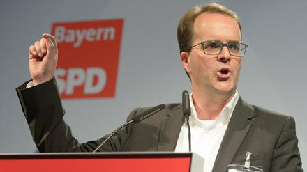 Der SPD-Fraktionsvorsitzende Markus Rinderspacher will die Fortzahlung des Betreuungsgeldes in Bayern mit einem Volksbegehren stoppen. 