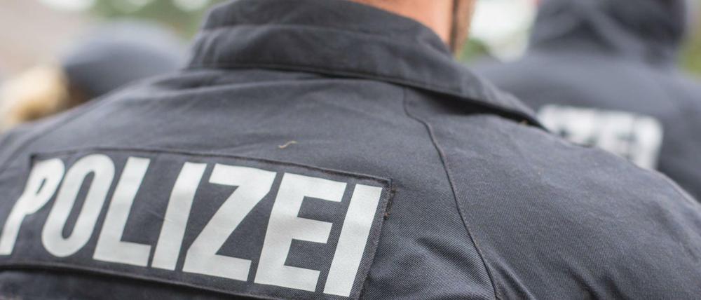 Durchsuchungen in NRW wegen Kinderpornografie: Polizei geht gegen Beschuldigte vor (Symbolbild) 