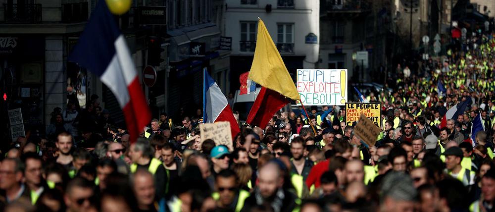 Proteste von Gelbwesten in Paris 