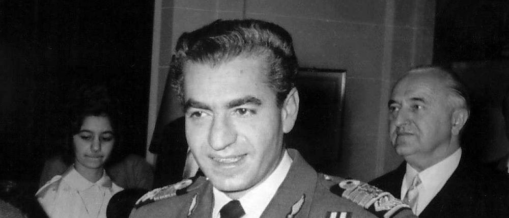 Irans Shah Reza Pahlavi im Jahr 1955.