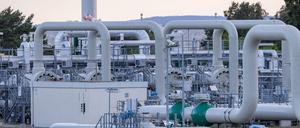Rohrsysteme und Absperrvorrichtungen in der Gasempfangsstation der Ostseepipeline Nord Stream 1