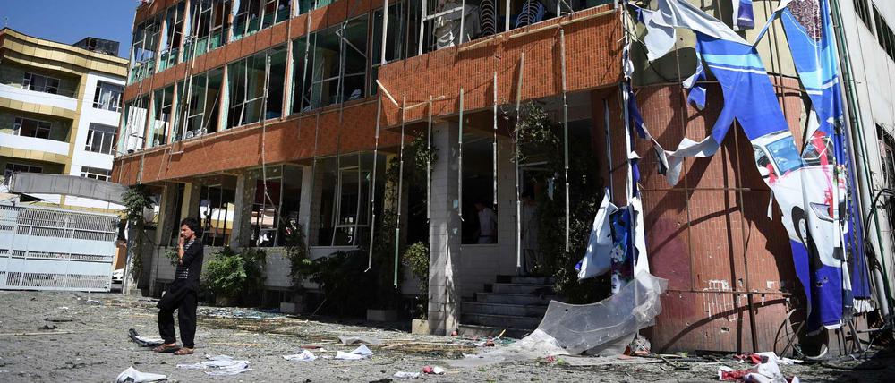 Kabul: Ein beschädigtes Haus nahe des Orts, an dem die Bombe explodierte.
