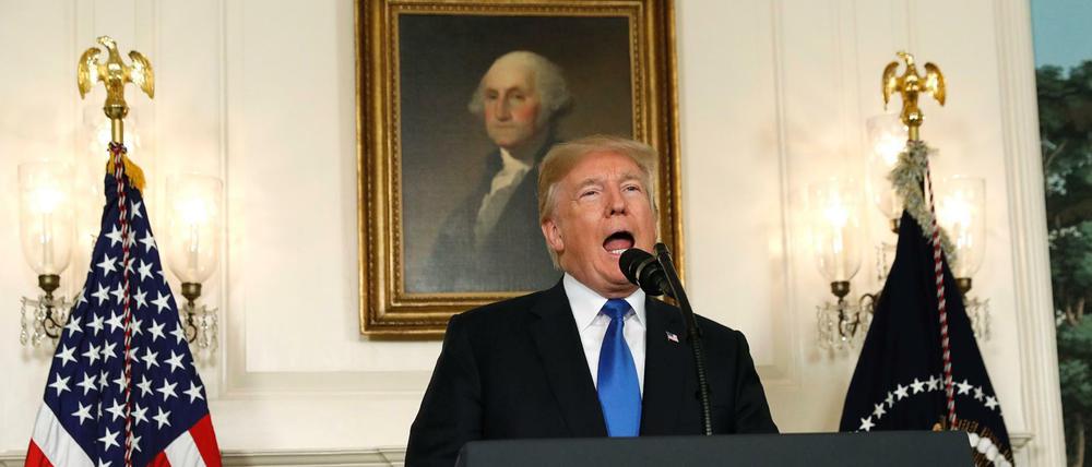 Donald Trump während seiner Ansprache über das Atomabkommen mit dem Iran im Weißen Haus in Washington.