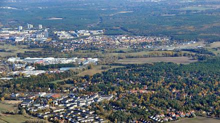 Nuthetal - hier ist der Ortsteil Rehbrücke zu sehen - und die Stadt Potsdam (im Hintergrund).