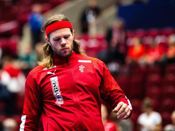 Niedergeschlagen: Superstar Mikkel Hansen ist bei der Handball-EM mit Dänemark bereits ausgeschieden.