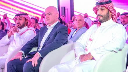 Der saudische Kronprinz Mohammed bin Salman ist mit Fifa-Chef Gianni Infantino bereits bestens bekannt.