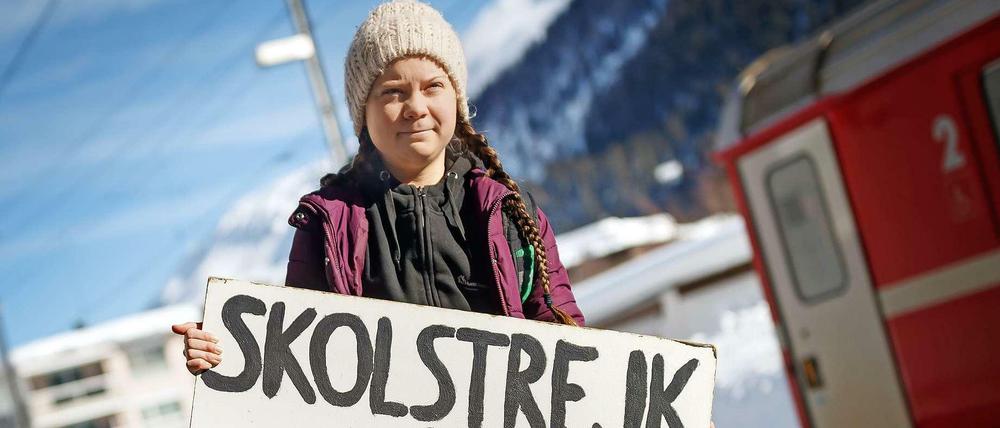 Greta Thunberg nimmt lieber den Zug statt den Flieger.