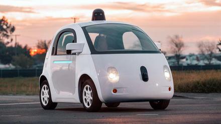 Um autonom fahrende Autos zu entwickeln, sind Unternehmen wie Google auf Daten angewiesen.