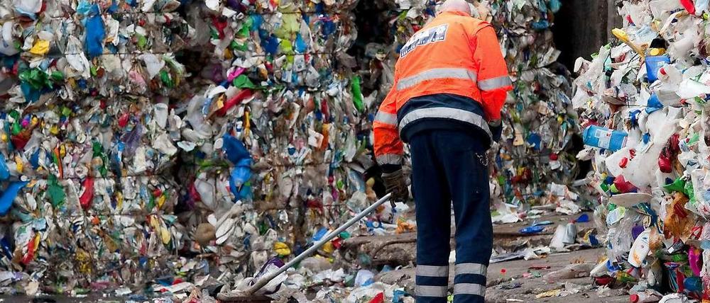 Recycling von Schrott und Abfall sind das Geschäft von Alba. 