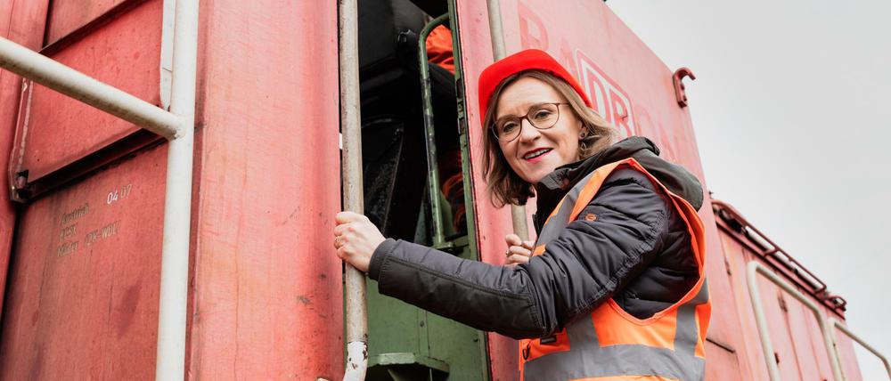 Will DB Cargo nach vielen verlorenen Jahren wieder erfolgreich machen: Sigrid Nikutta. 