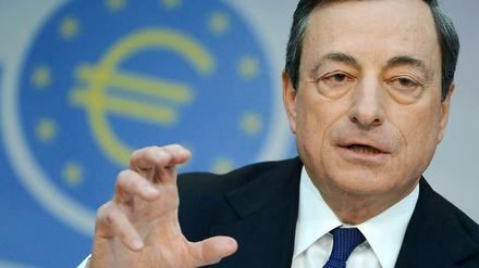 Mario Draghi. Der EZB-Präsident sucht nach Wegen, um die Preise in der Euro-Zone stabil zu halten.